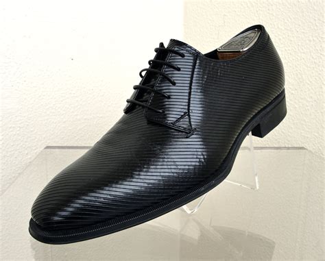 giorgio armani shoes.